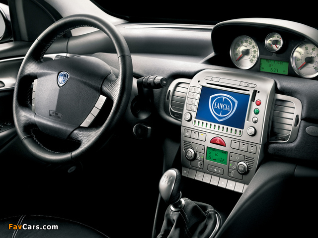 Lancia Ypsilon Sport MomoDesign 2007–11 images (640 x 480)