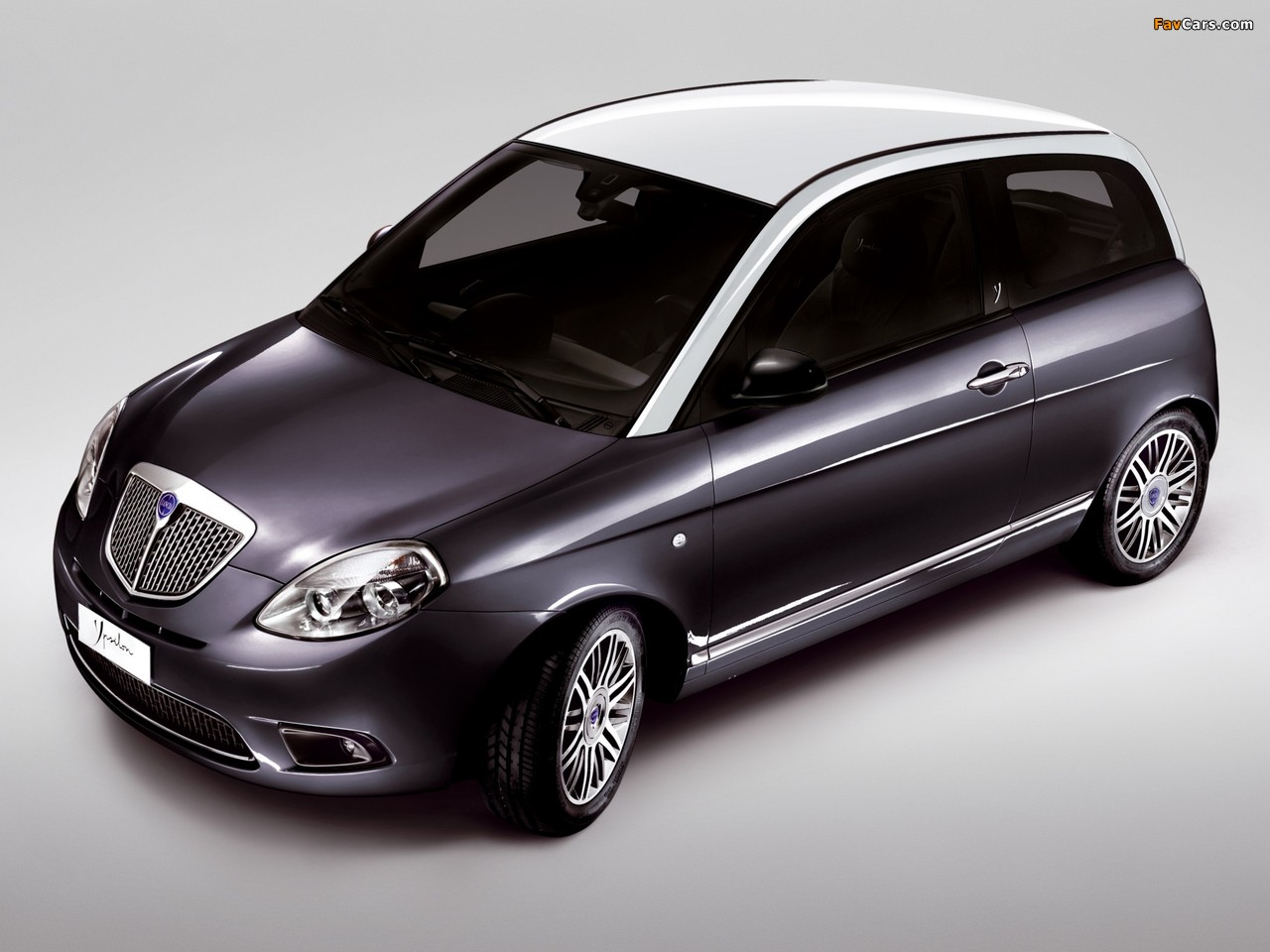 Lancia Ypsilon Diva Collection 2010 photos (1280 x 960)