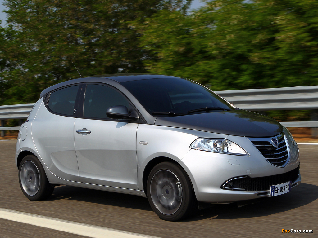 Lancia Ypsilon (846) 2011 pictures (1024 x 768)