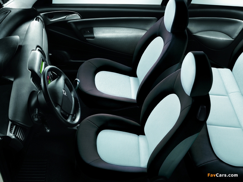 Photos of Lancia Ypsilon Limited Edition 2004 (800 x 600)