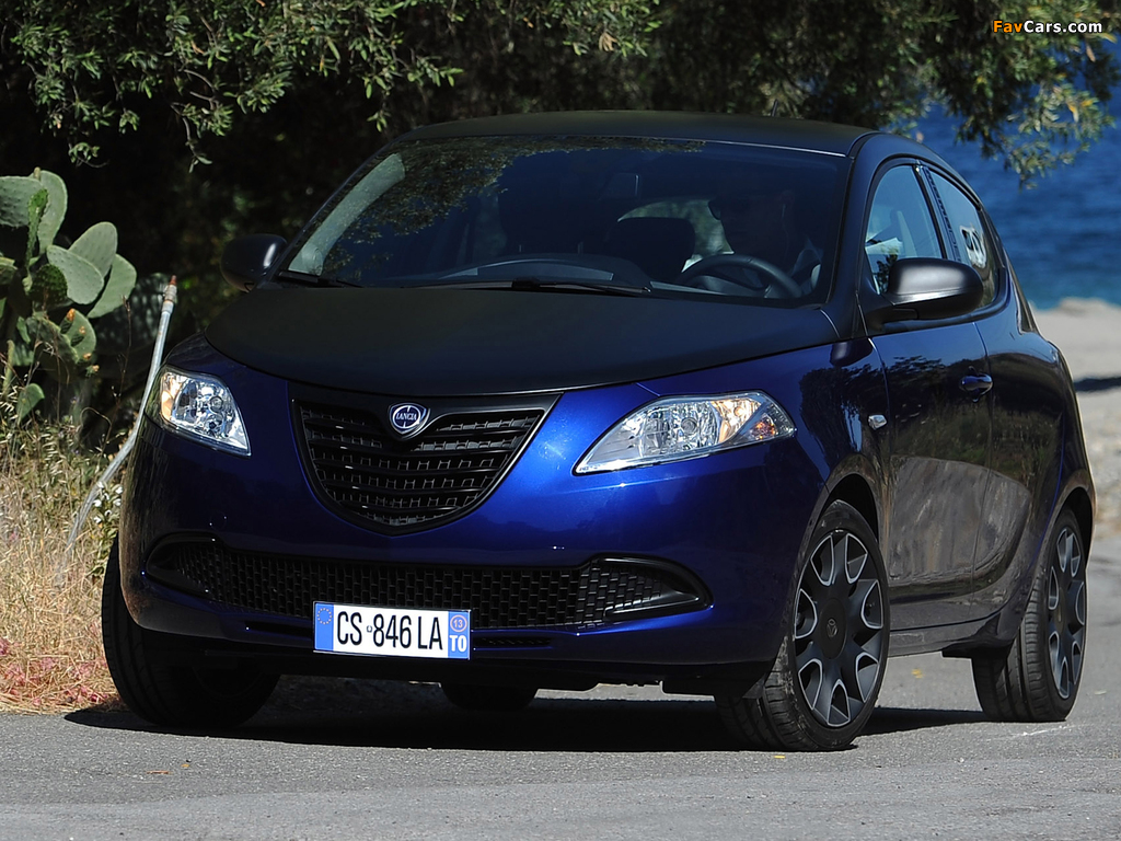 Pictures of Lancia Ypsilon S by MOMODESIGN (846) 2013 (1024 x 768)