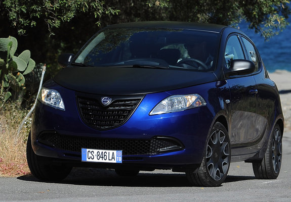 Pictures of Lancia Ypsilon S by MOMODESIGN (846) 2013