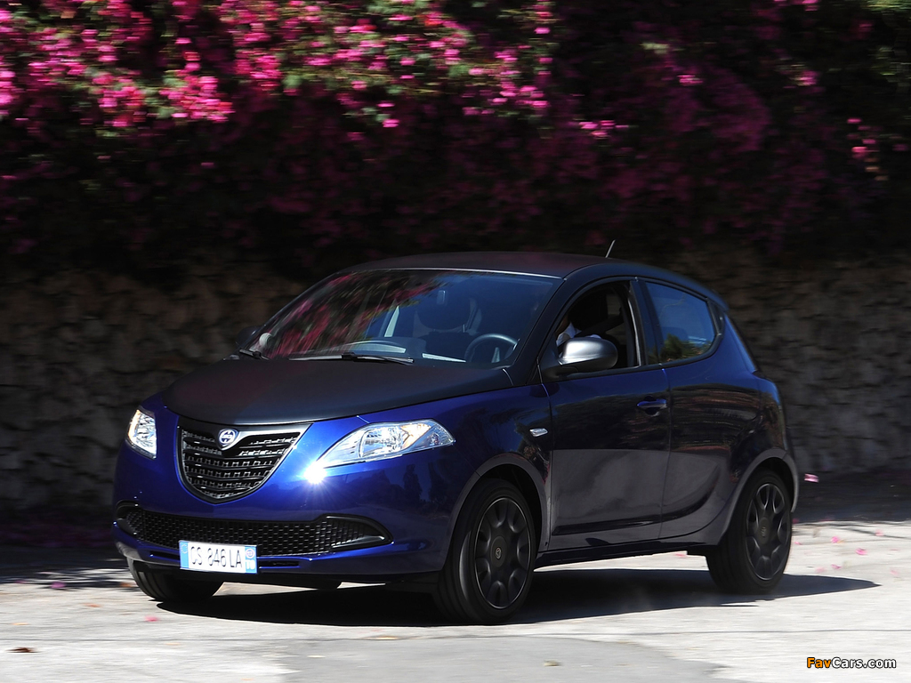 Pictures of Lancia Ypsilon S by MOMODESIGN (846) 2013 (1024 x 768)