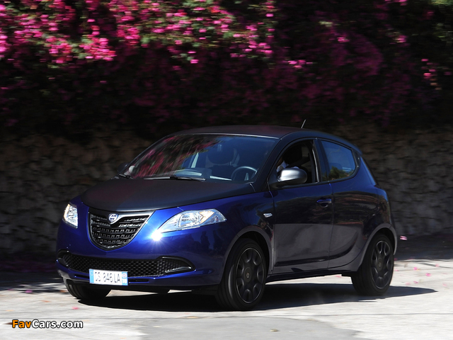 Pictures of Lancia Ypsilon S by MOMODESIGN (846) 2013 (640 x 480)