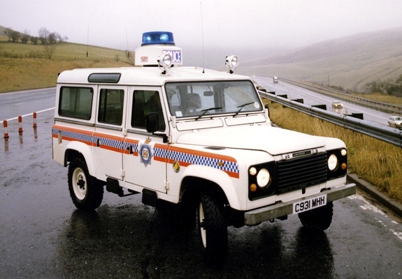 Land Rover 110 County V8 Police 1983–90 wallpapers
