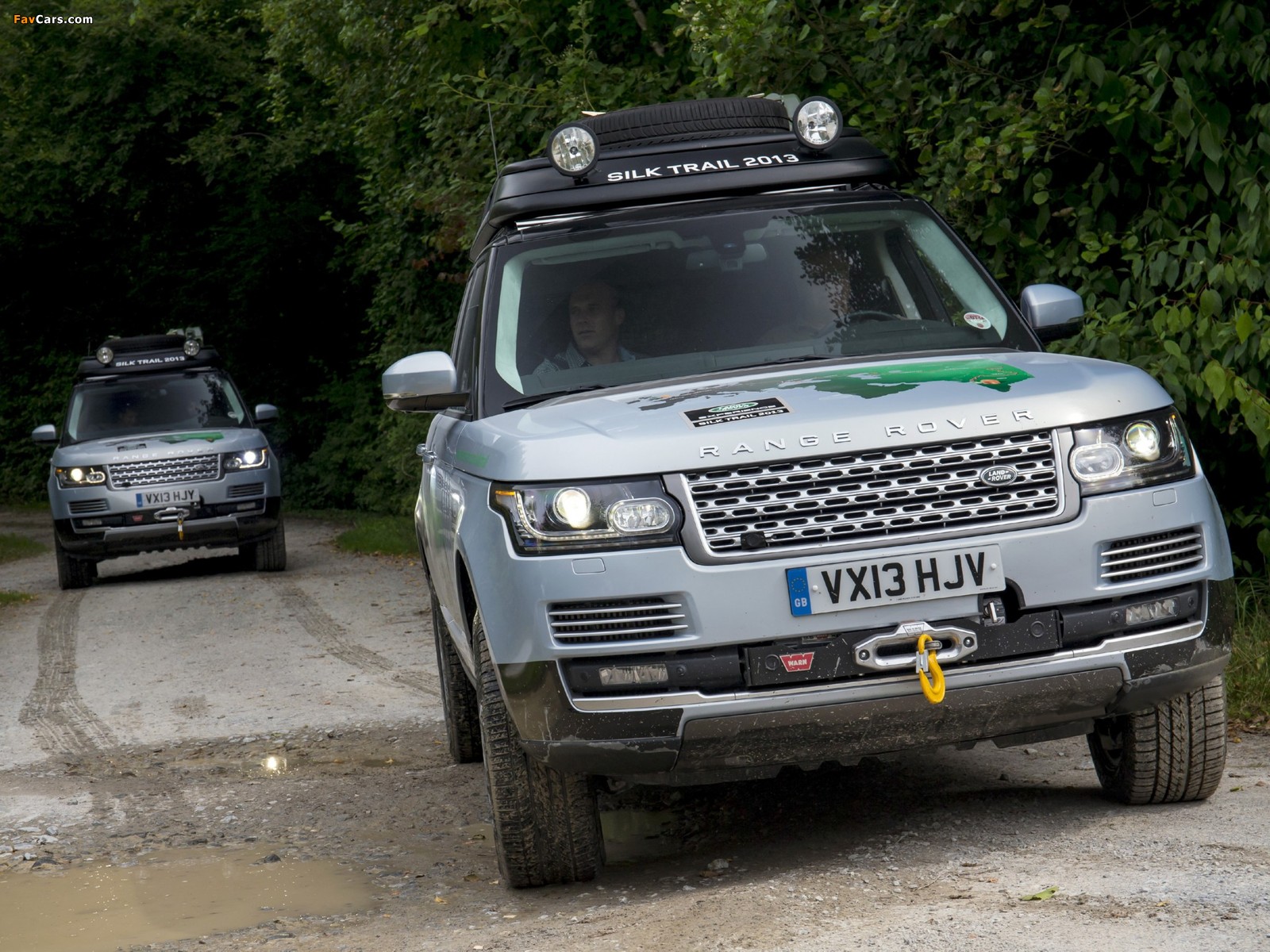 Images of Range Rover Hybrid Prototype (L405) 2013 (1600 x 1200)