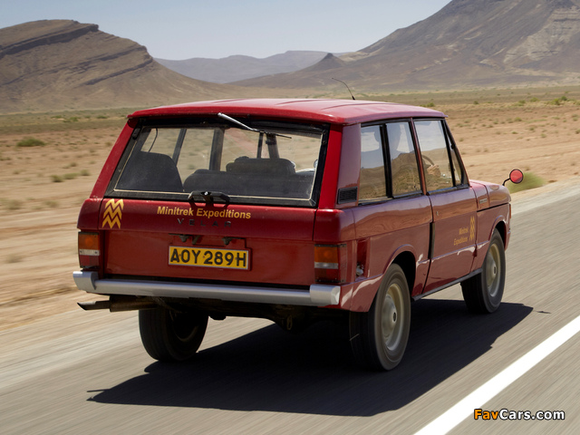 Range Rover Prototype Velar 1968 images (640 x 480)