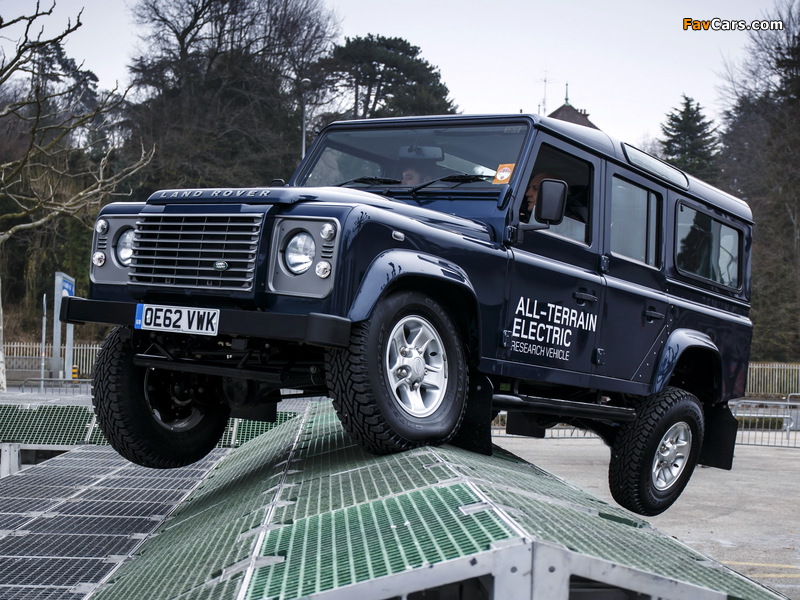 Land Rover Electric Defender Research Vehicle 2013 photos (800 x 600)
