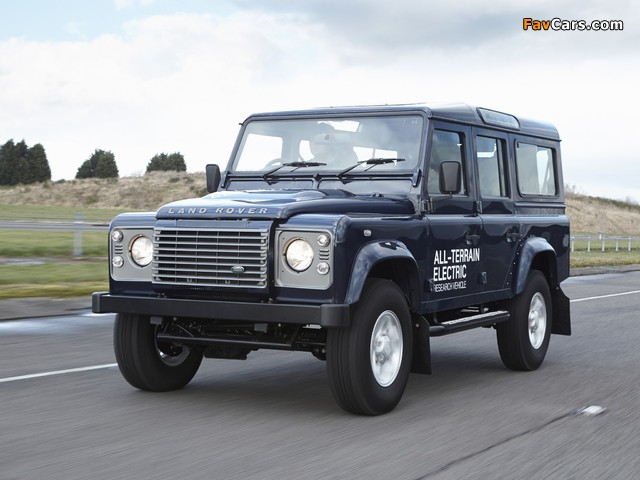 Photos of Land Rover Electric Defender Research Vehicle 2013 (640 x 480)