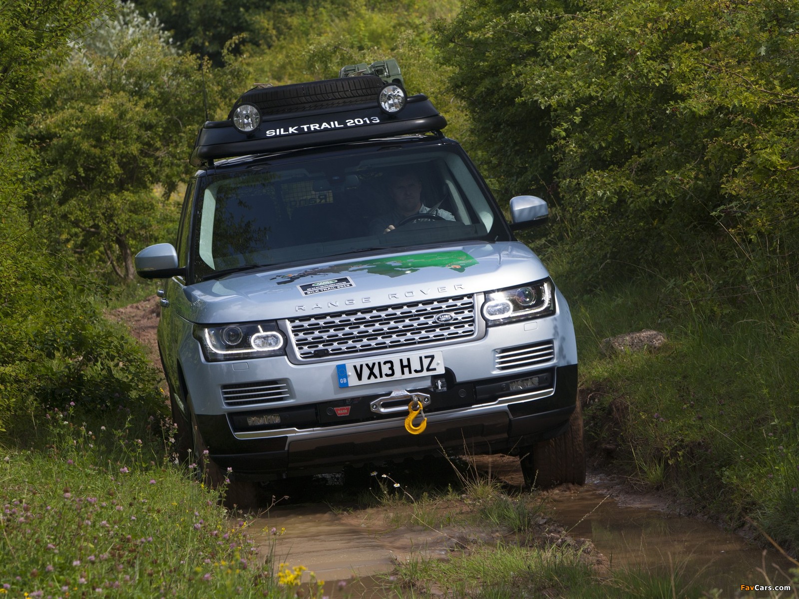 Pictures of Range Rover Hybrid Prototype (L405) 2013 (1600 x 1200)