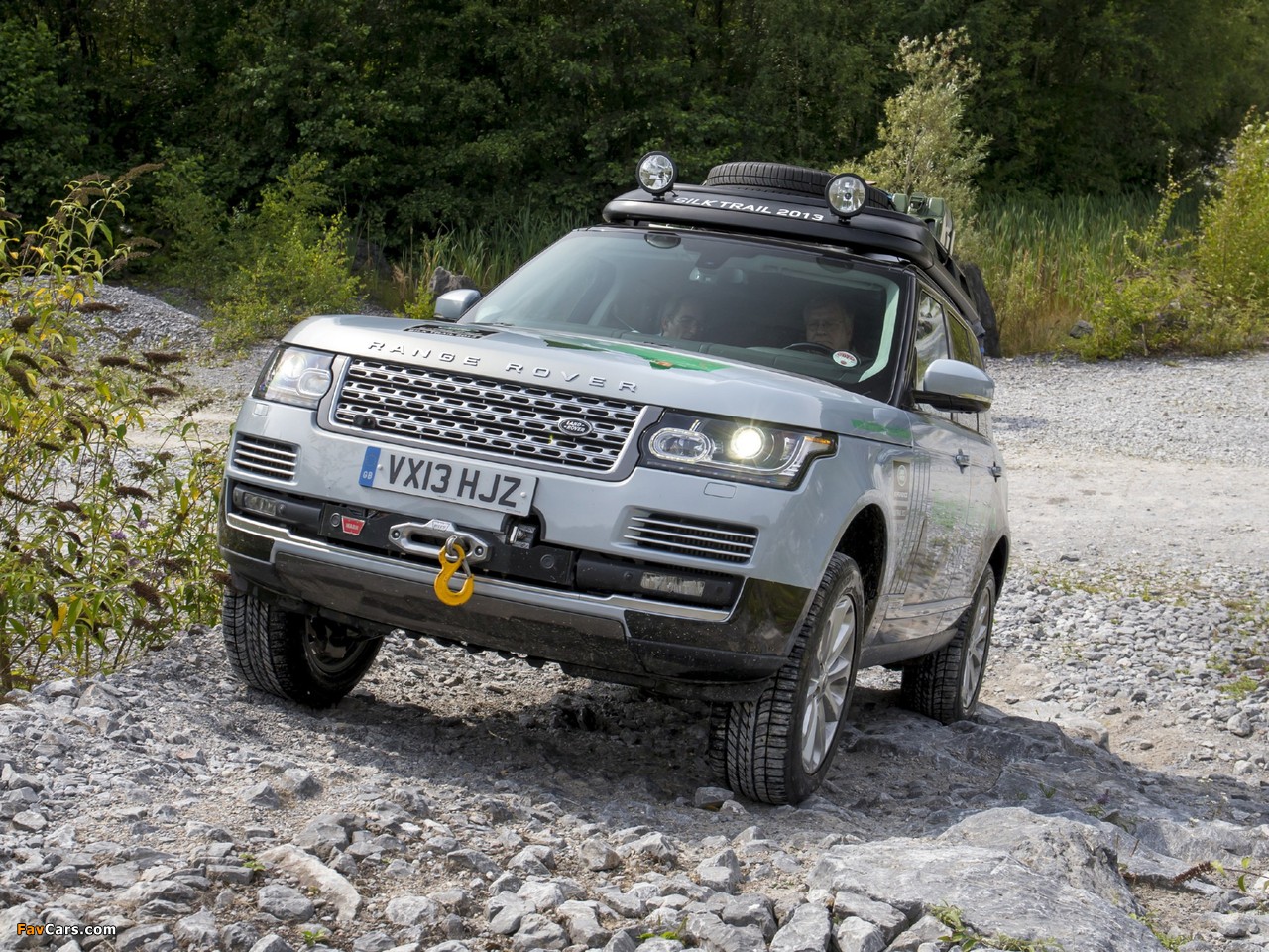 Pictures of Range Rover Hybrid Prototype (L405) 2013 (1280 x 960)