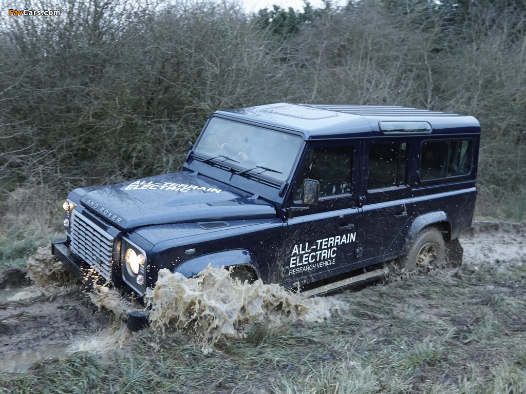 Land Rover Electric Defender Research Vehicle 2013 wallpapers (1024 x 768)