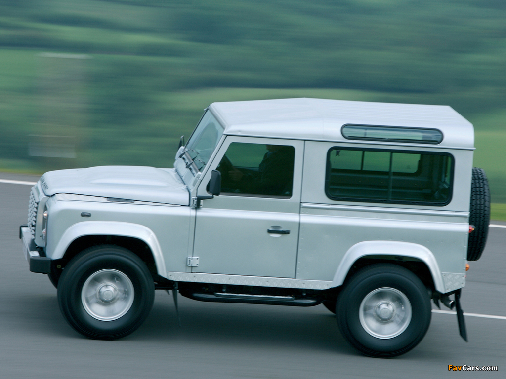 Images of Land Rover Defender 90 Station Wagon 2007 (1024 x 768)