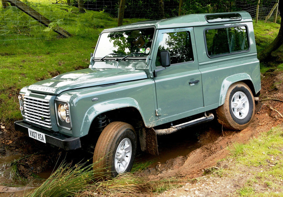 Images of Land Rover Defender 90 Station Wagon 2007