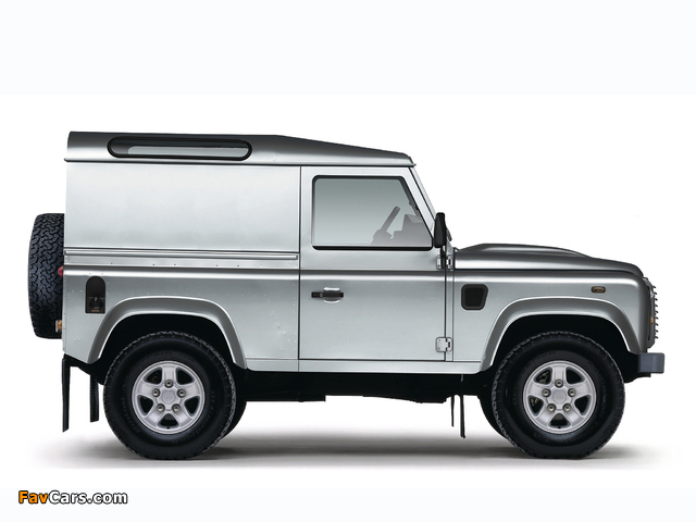 Images of Land Rover Defender 90 Hard Top 2007 (640 x 480)