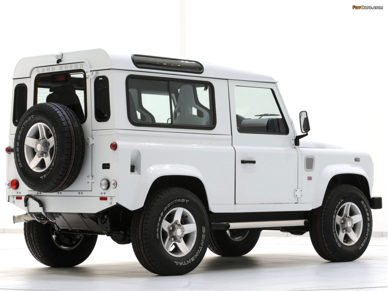 Images of Startech Land Rover Defender 90 Yachting Edition 2010 (1280 x 960)