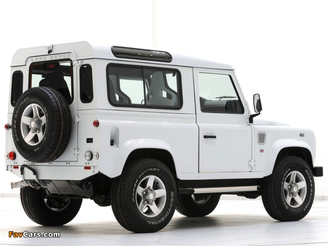 Images of Startech Land Rover Defender 90 Yachting Edition 2010 (640 x 480)