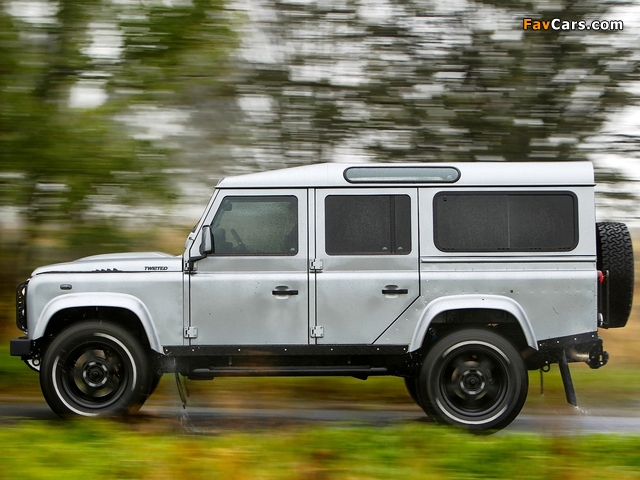 Images of Twisted Land Rover Defender 110 Station Wagon French Edition 2012 (640 x 480)