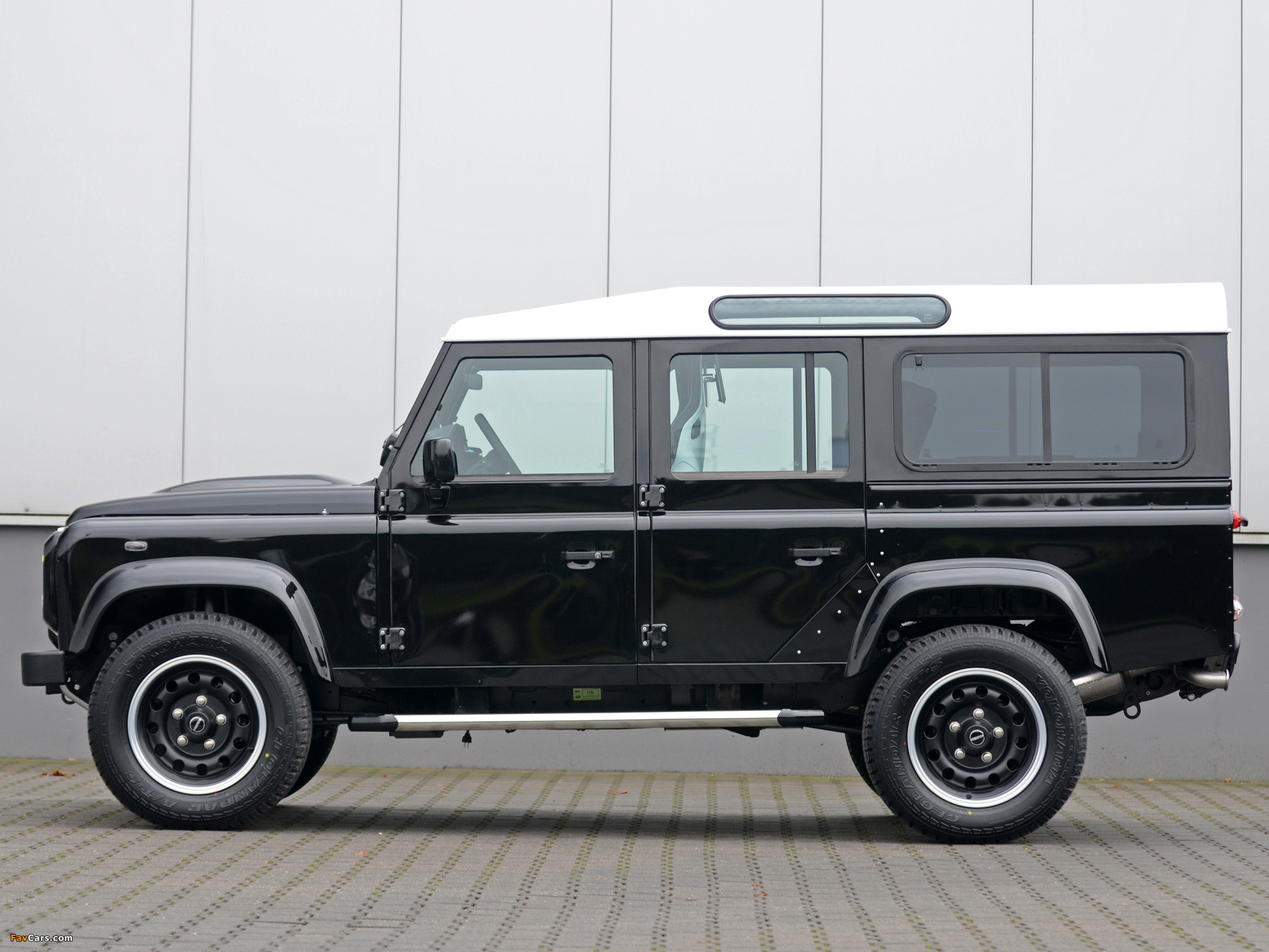 Images of Startech Land Rover Defender Series 3.1 Concept 2012 (2048 x 1536)