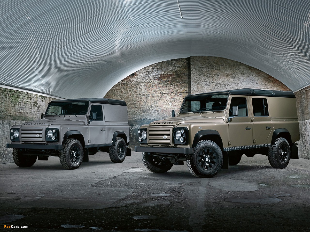 Images of Land Rover Defender (1280 x 960)