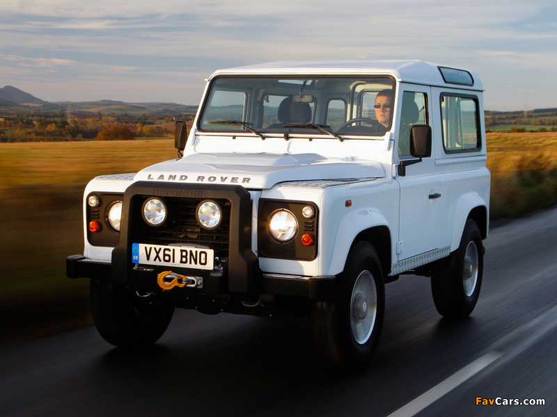 Images of Land Rover Defender 90 Station Wagon EU-spec 2007 (800 x 600)