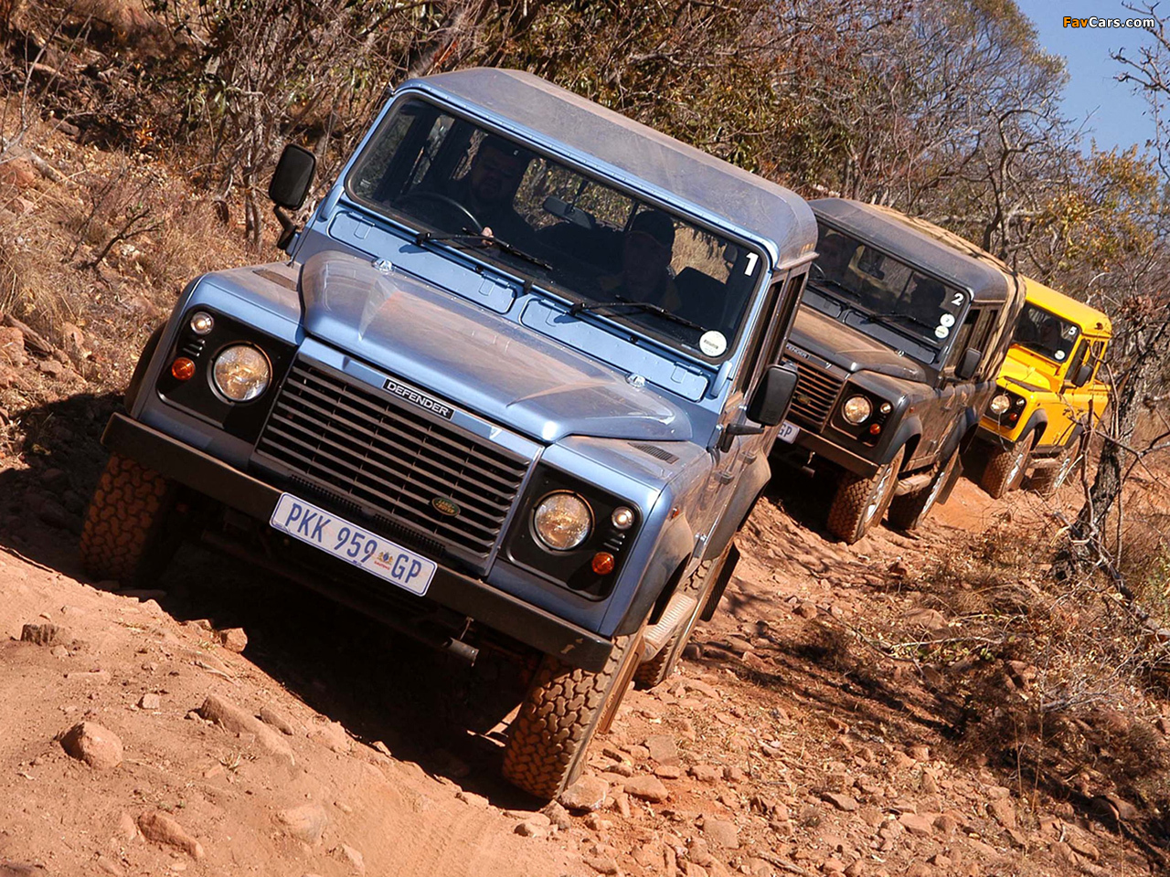 Land Rover Defender 110 Double Cab Pickup ZA-spec 1990–2007 images (1280 x 960)