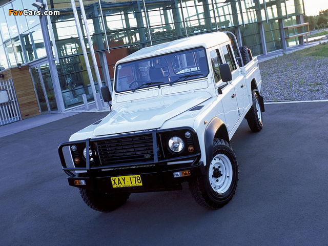 Land Rover Defender 130 Double Cab Pickup AU-spec 1990–2007 pictures (640 x 480)