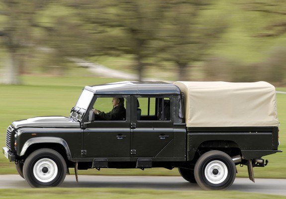 Land Rover Defender 130 Double Cab High Capacity Pickup UK-spec 2007 images