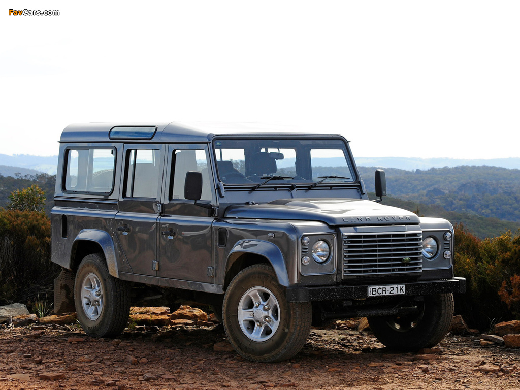 Land Rover Defender 110 Station Wagon AU-spec 2007 photos (1024 x 768)