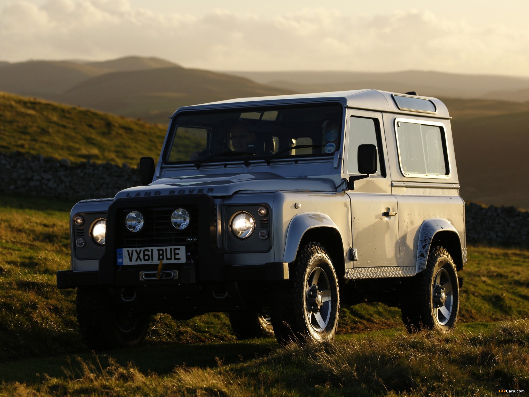 Land Rover Defender 90 Station Wagon 2007 photos (2048 x 1536)