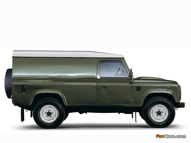 Land Rover Defender 110 Hard Top 2007 pictures (640 x 480)