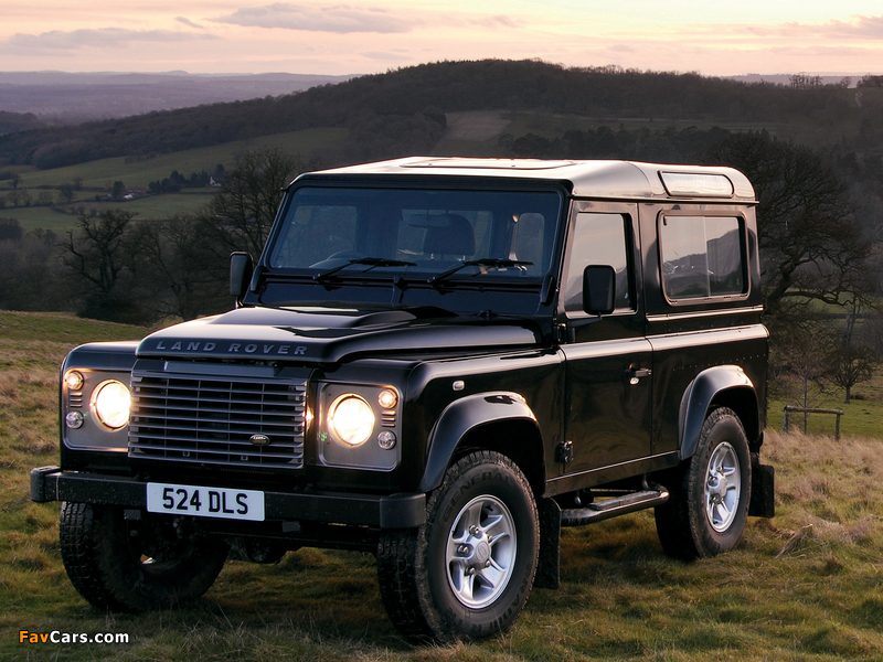 Land Rover Defender 90 Station Wagon 2007 wallpapers (800 x 600)
