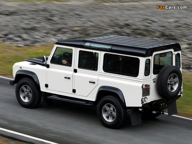 Land Rover Defender Ice 2009 images (640 x 480)