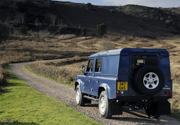 Land Rover Defender 110 Utility Wagon UK-spec 2009 photos