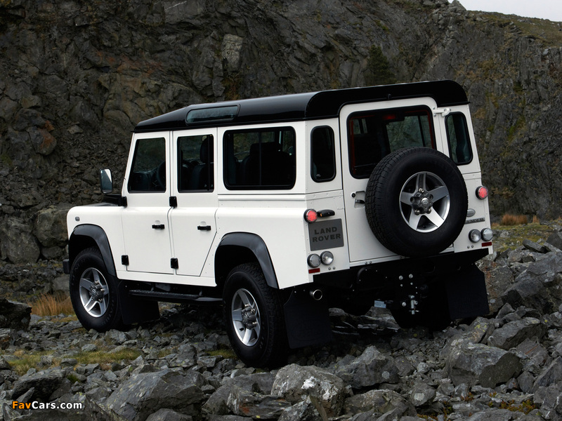 Land Rover Defender Ice 2009 wallpapers (800 x 600)