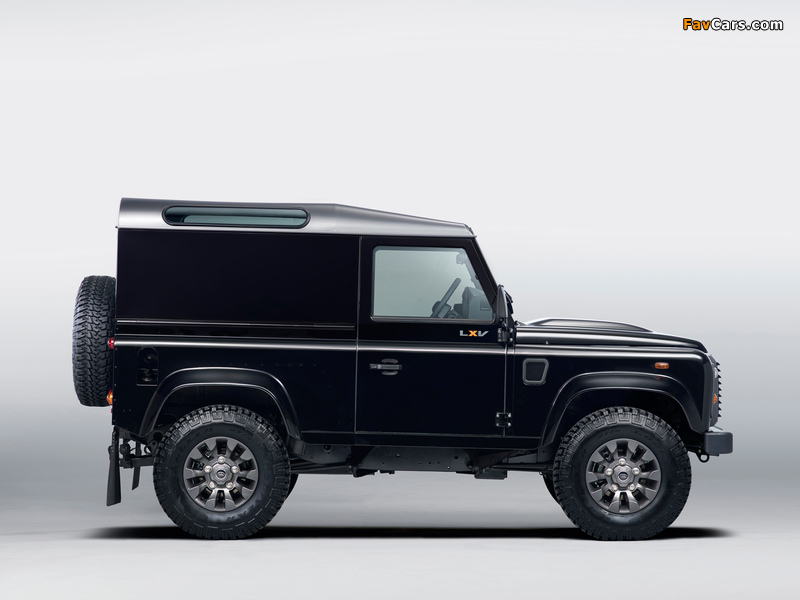 Land Rover Defender 90 LXV 2013 pictures (800 x 600)