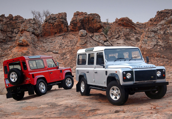 Land Rover Defender photos