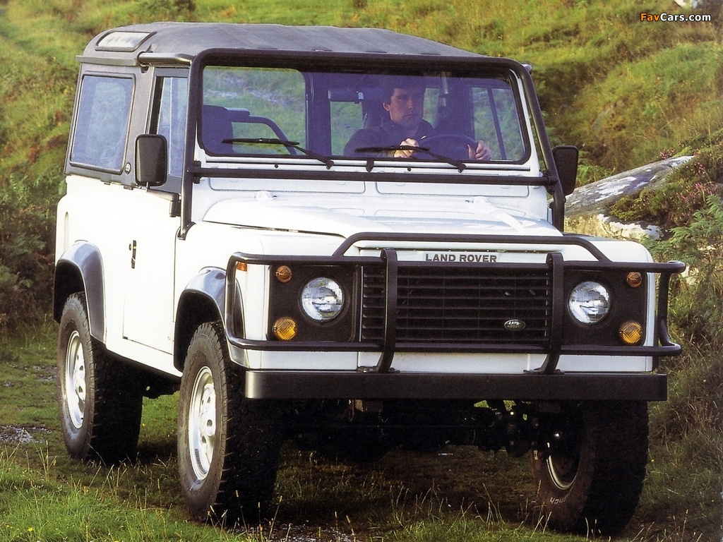 Land Rover Defender 90 NAS Soft Top 1993–97 photos (1024 x 768)