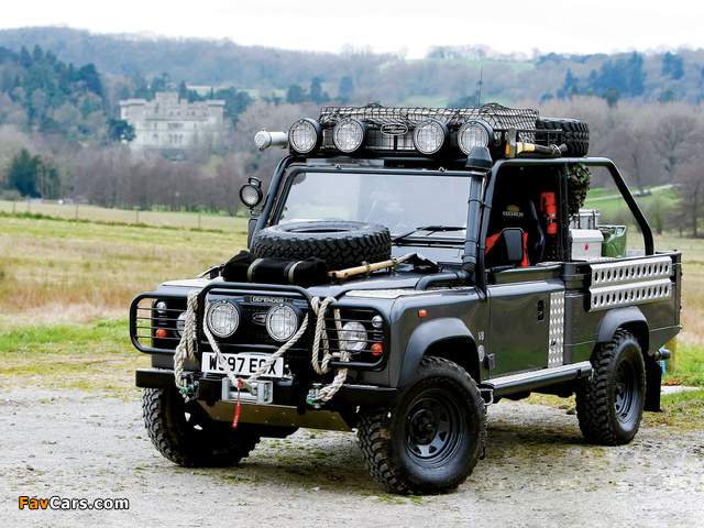 Land Rover Defender 90 Tomb Raider 2001 pictures (640 x 480)