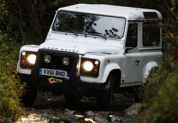 Land Rover Defender 90 Station Wagon EU-spec 2007 pictures