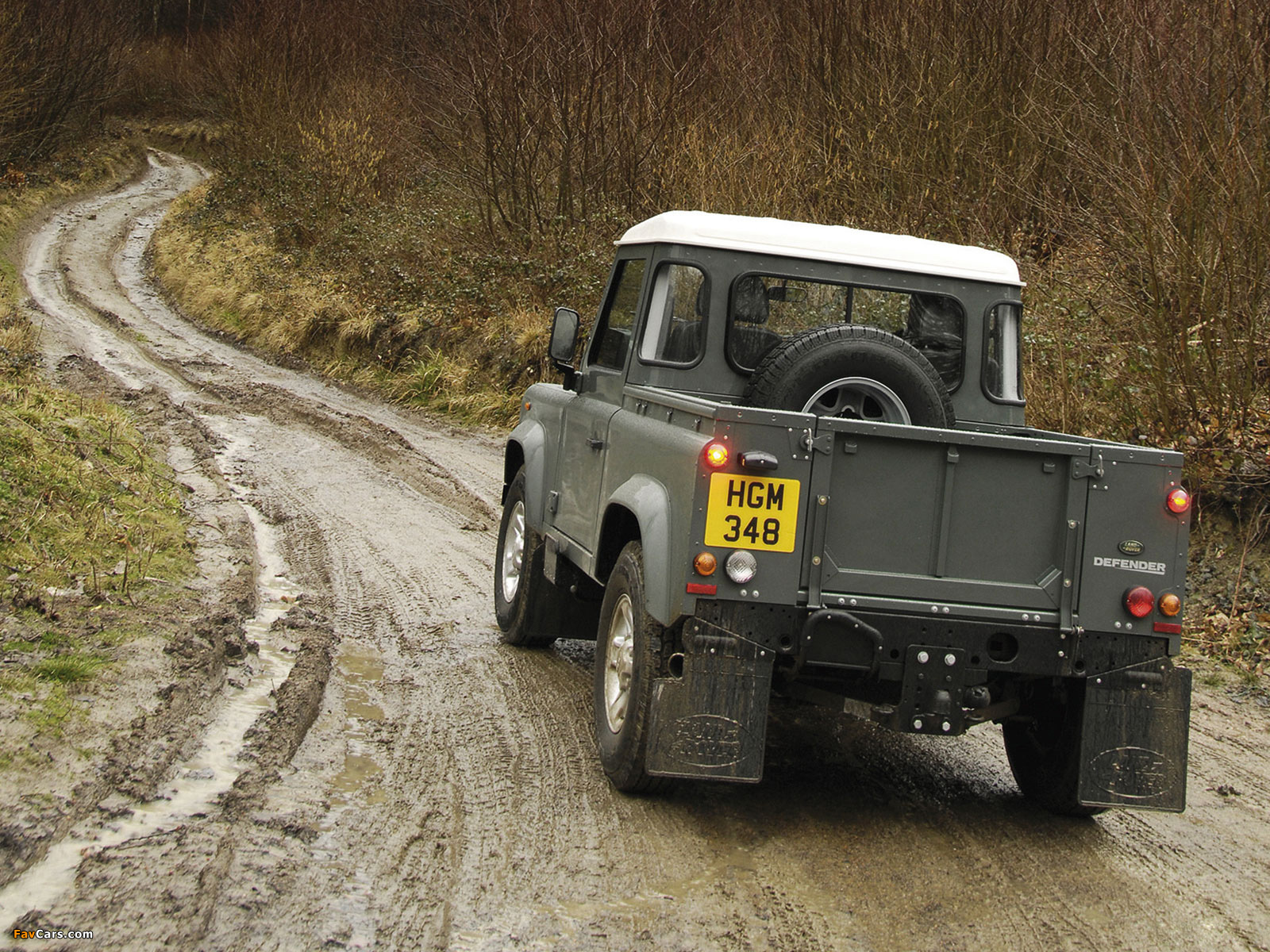 Photos of Land Rover Defender 90 Pickup UK-spec 2007 (1600 x 1200)