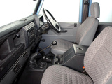Pictures of Land Rover Defender 110 Double Cab Pickup ZA-spec 1990–2007