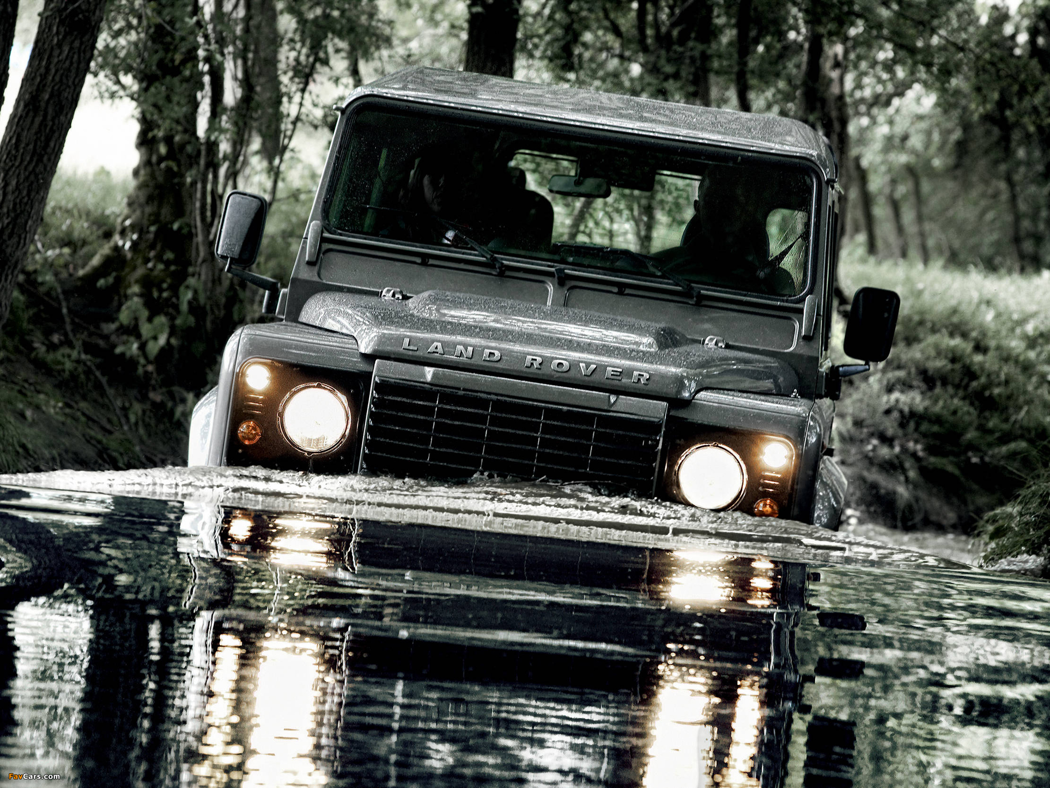 Pictures of Land Rover Defender 90 Station Wagon EU-spec 2007 (2048 x 1536)