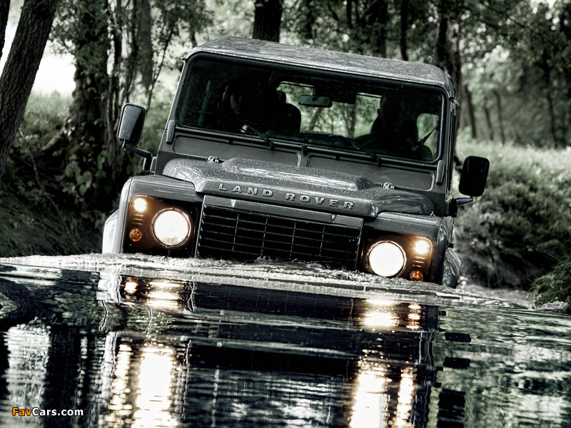 Pictures of Land Rover Defender 90 Station Wagon EU-spec 2007 (800 x 600)