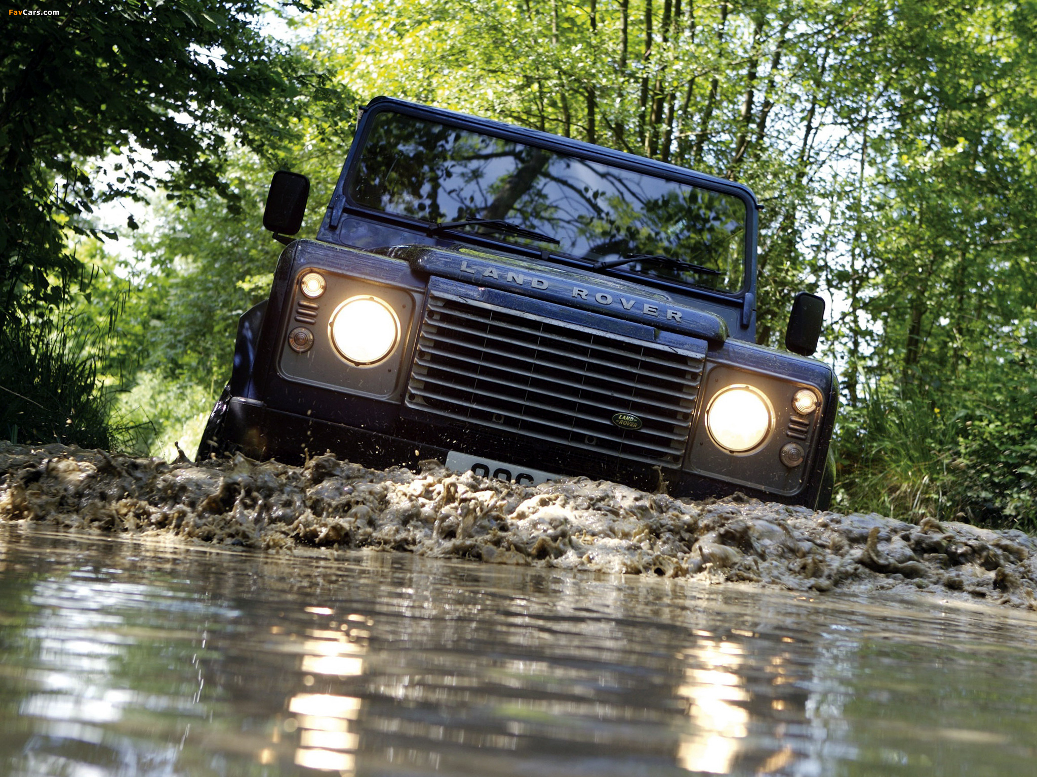 Pictures of Land Rover Defender 110 Station Wagon UK-spec 2007 (2048 x 1536)