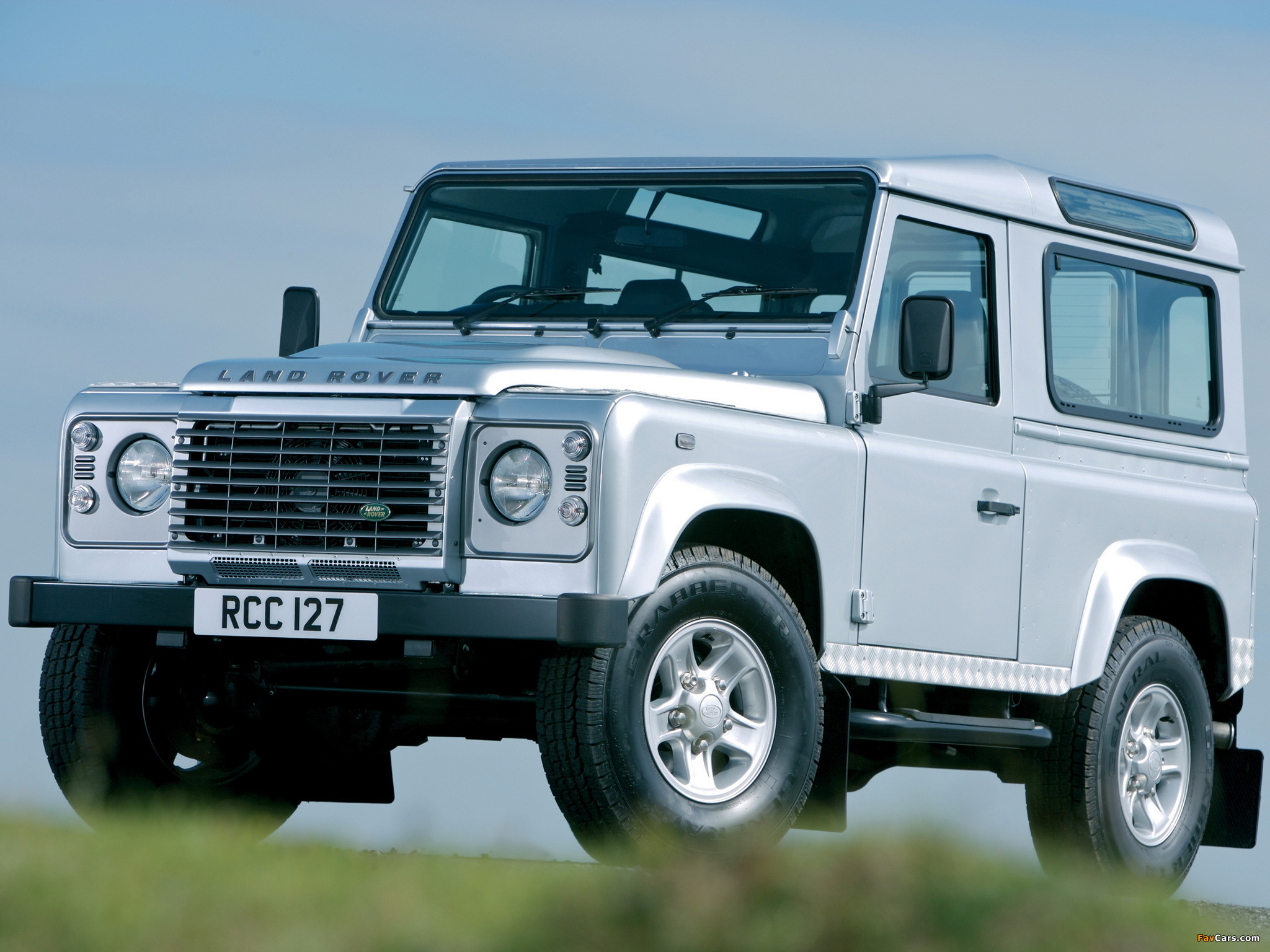 Pictures of Land Rover Defender 90 Station Wagon 2007 (2048 x 1536)