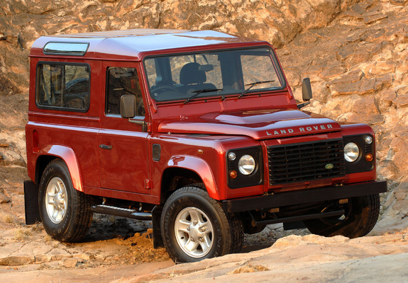 Pictures of Land Rover Defender 90 Station Wagon ZA-spec 2007