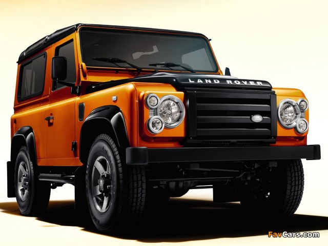 Pictures of Land Rover Defender Fire 2009 (640 x 480)