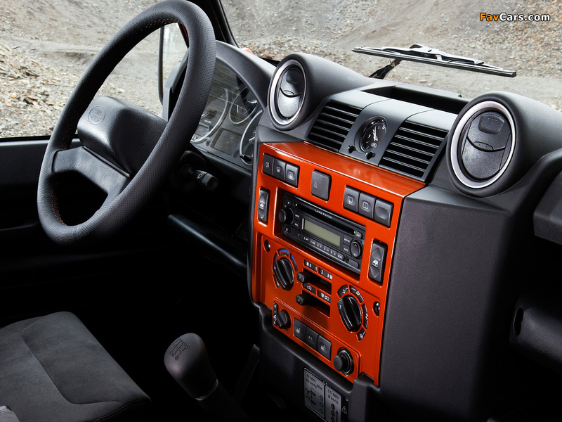Pictures of Land Rover Defender Fire 2009 (800 x 600)