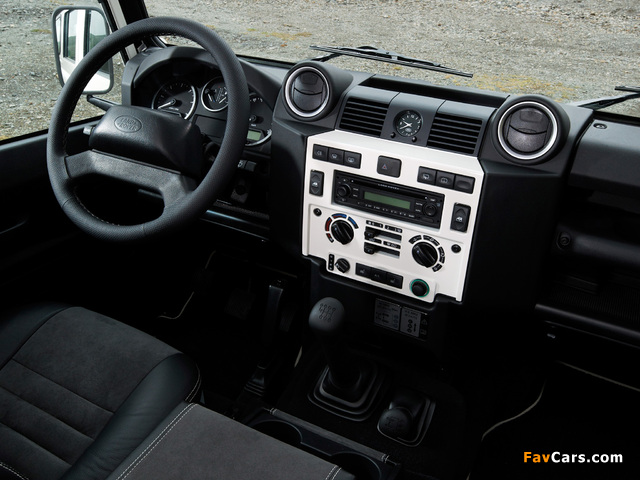 Pictures of Land Rover Defender Ice 2009 (640 x 480)